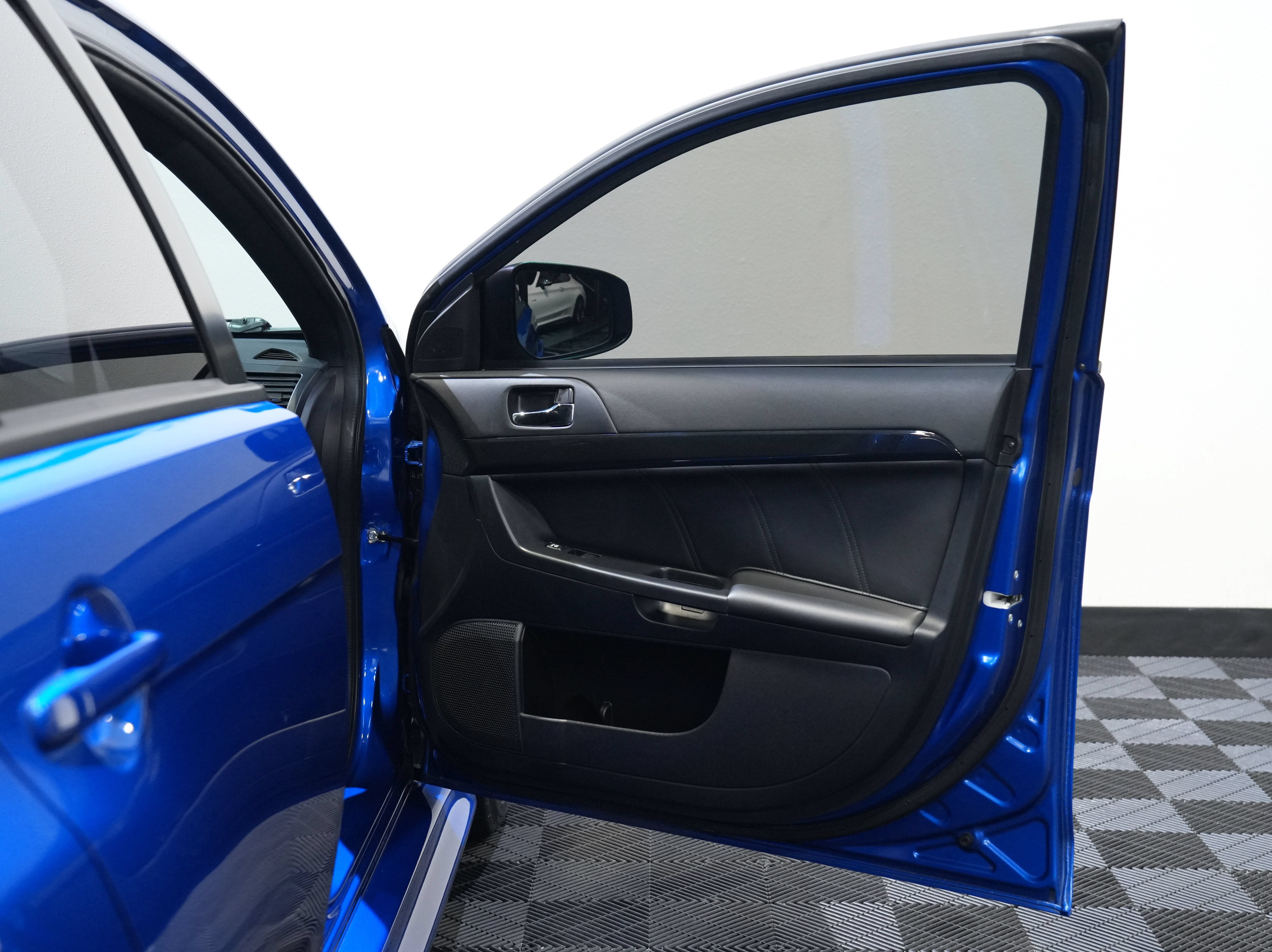 Used 2015 Mitsubishi Lancer Evolution Final Edition AWD/4WD image 23