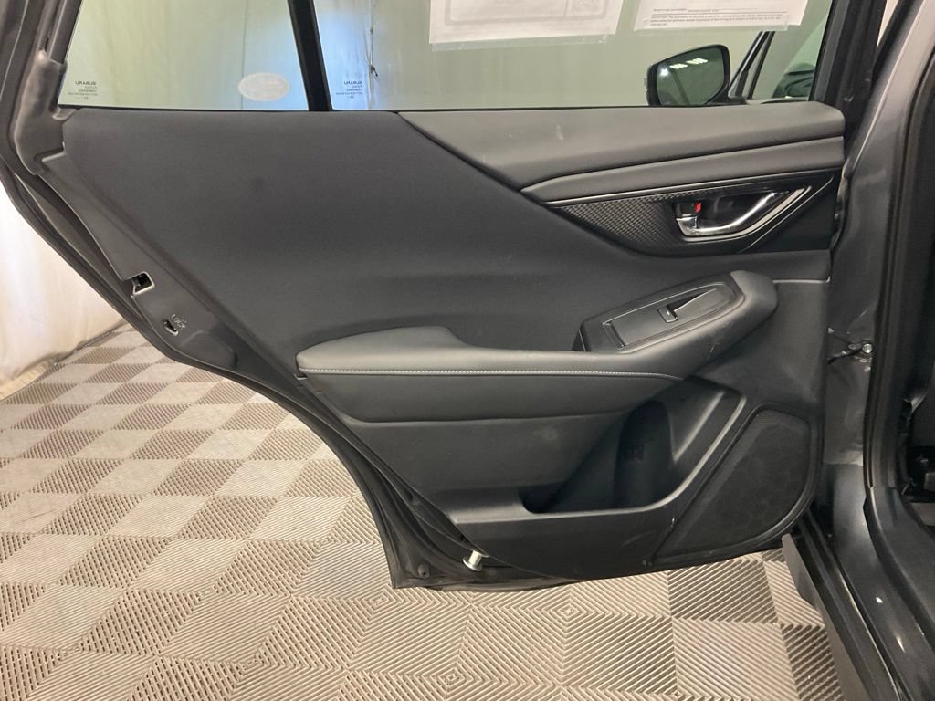Used 2024 Subaru Outback Premium AWD/4WD image 35