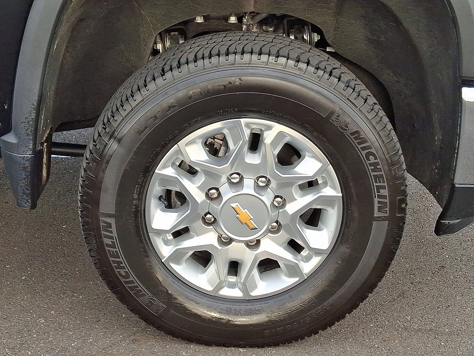 Certified 2024 Chevrolet Silverado 2500 LTZ w/ LTZ Convenience Package image 8