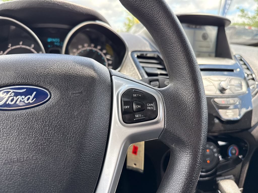Used 2017 Ford Fiesta SE w/ Equipment Group 201A FWD image 22