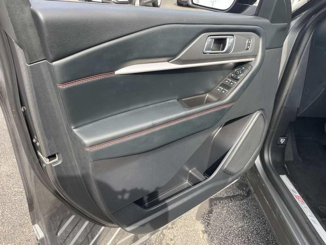 Used 2026 Ford Explorer ST-Line AWD/4WD image 25