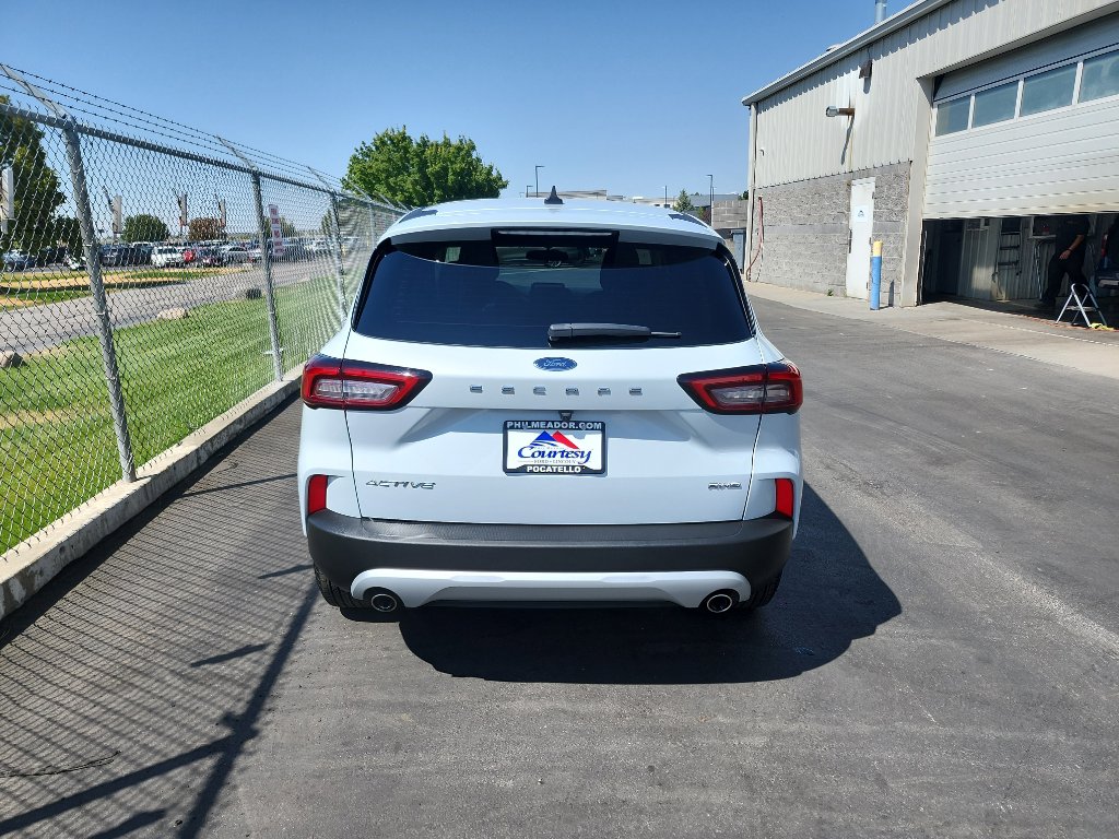 Used 2025 Ford Escape Active w/ Cold Weather Package image 30
