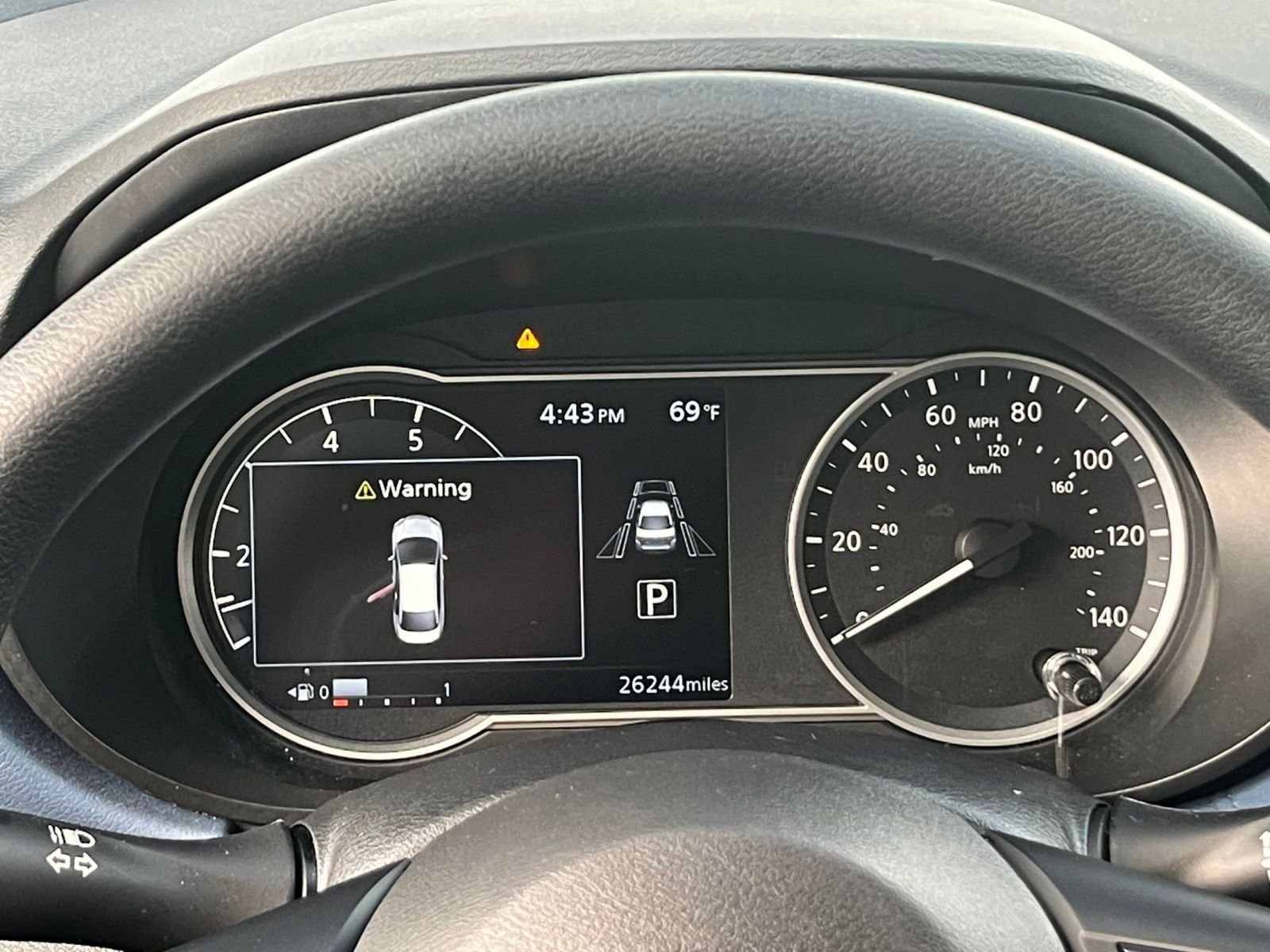 Used 2025 Nissan Versa SV FWD image 40