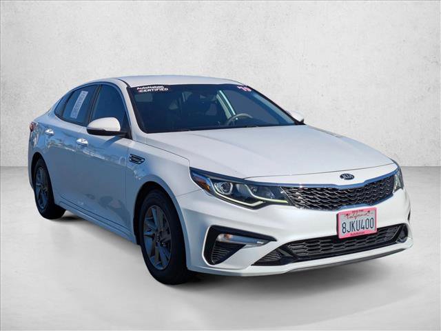 Used 2019 Kia Optima LX image 3