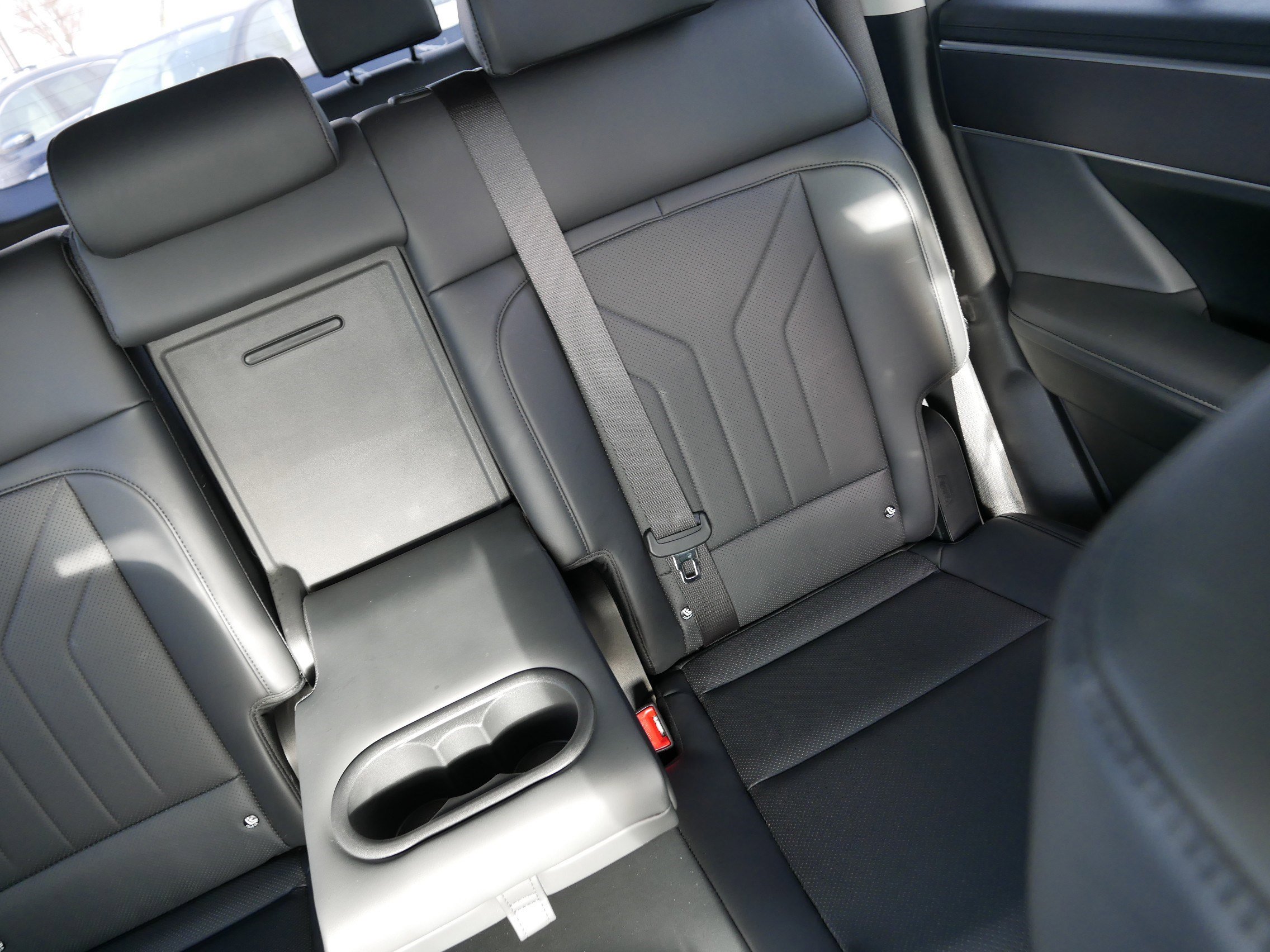 Used 2024 Hyundai Santa Fe SEL image 14