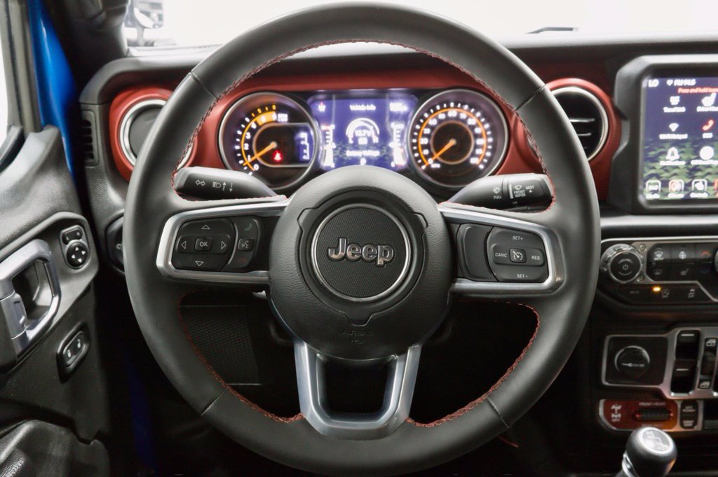 Used 2023 Jeep Gladiator Rubicon w/ LED Lighting Group AWD/4WD image 35