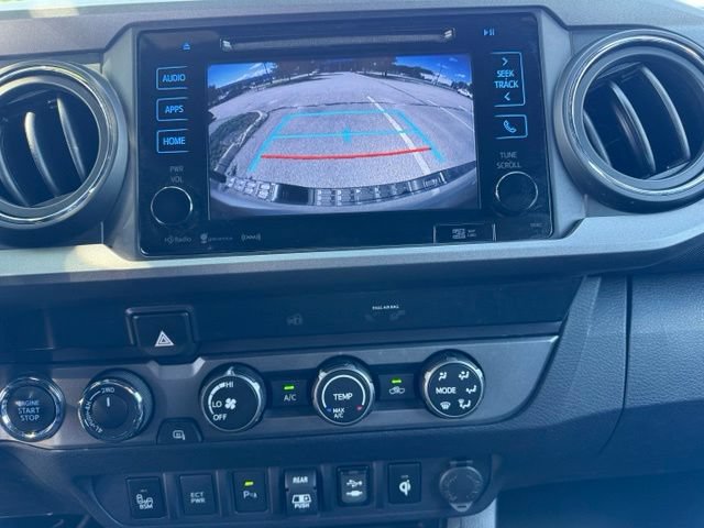 Used 2019 Toyota Tacoma TRD Off-Road w/ Technology Package AWD/4WD image 23