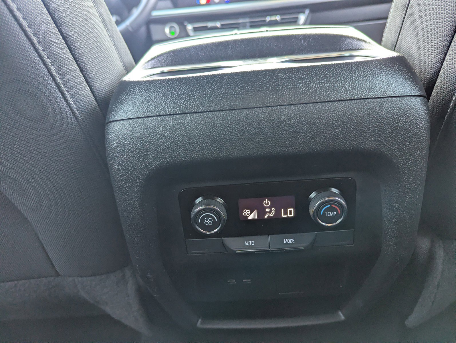 Certified 2025 Chevrolet Traverse LT image 15