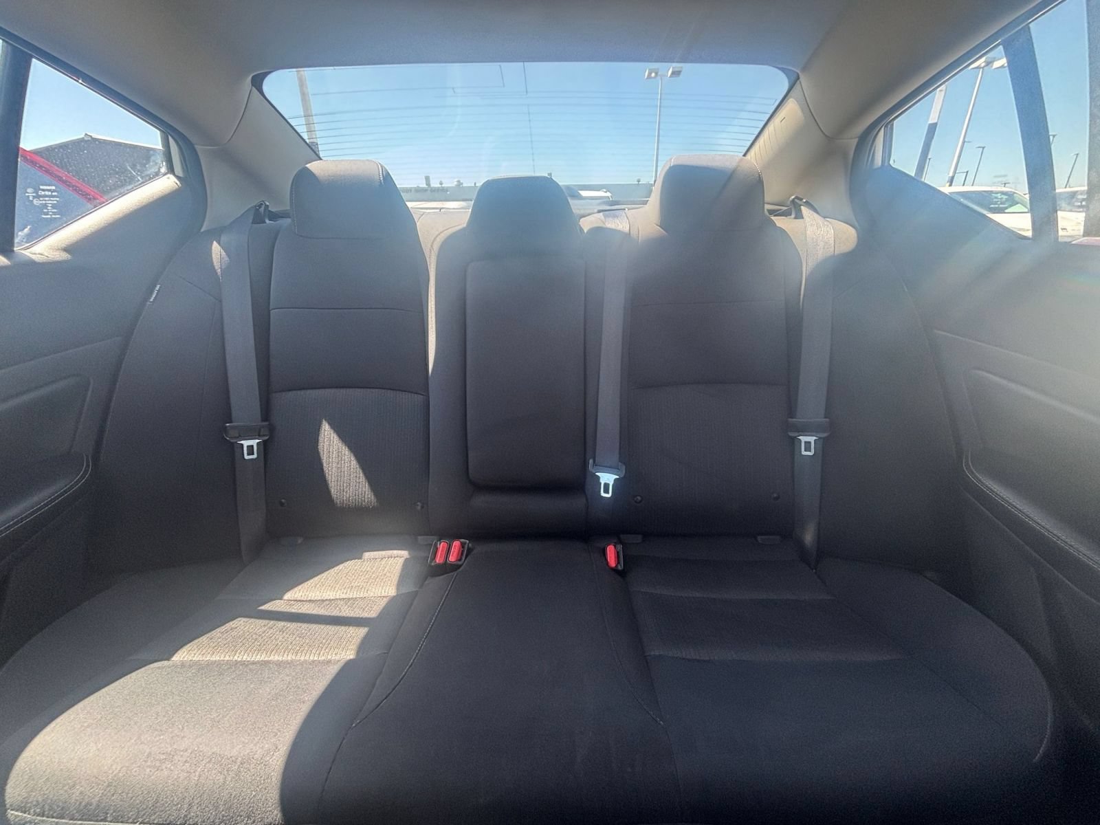 Used 2025 Nissan Altima 2.5 SV FWD image 36