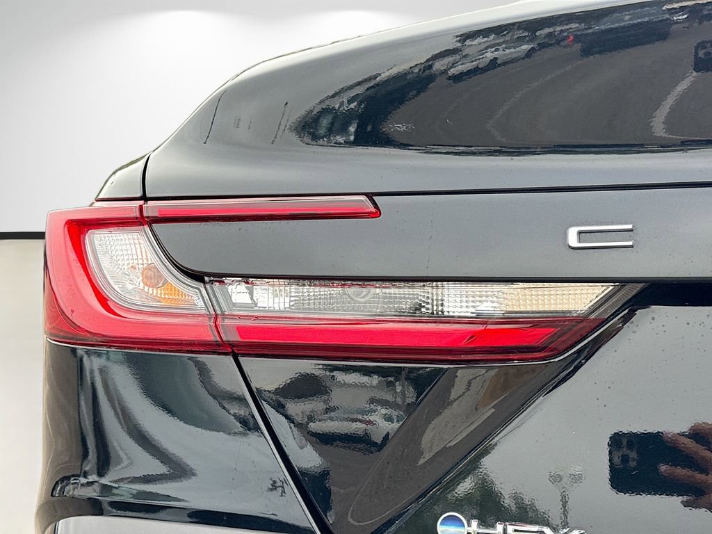 Used 2025 Toyota Camry LE image 10