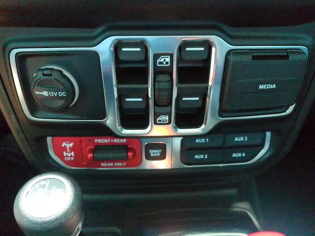 Used 2022 Jeep Wrangler Unlimited Rubicon 4xe image 41