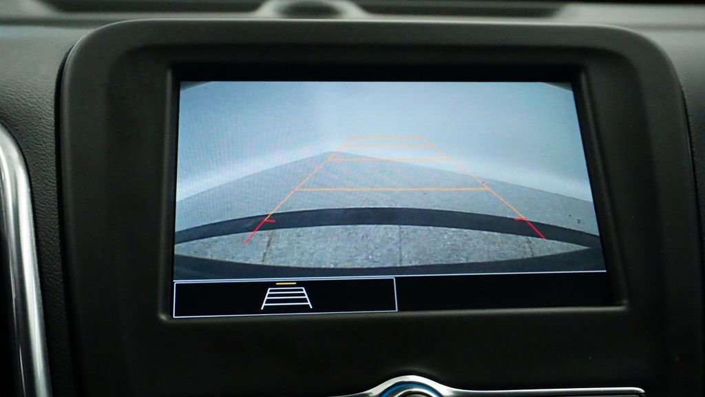 Used 2022 Chevrolet Equinox LT w/ Driver Convenience Package image 36