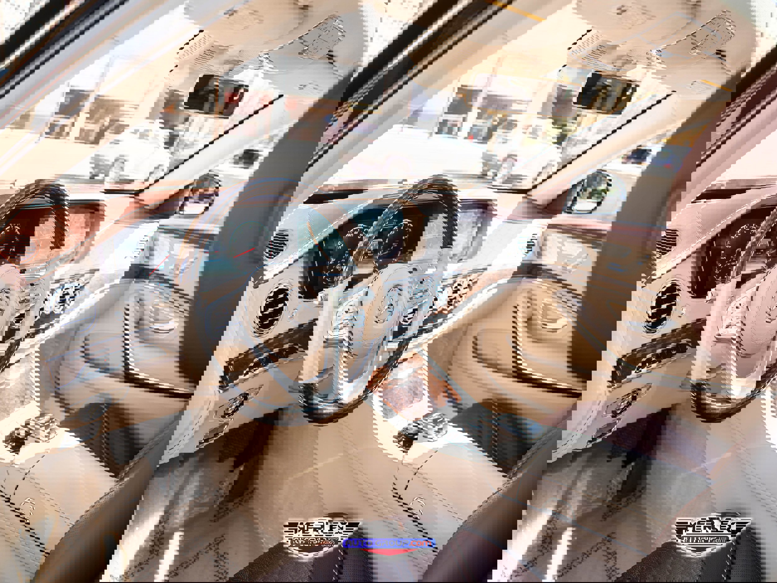 Used 2018 Mercedes-Benz S 560 4MATIC Sedan w/ Premium Package image 13