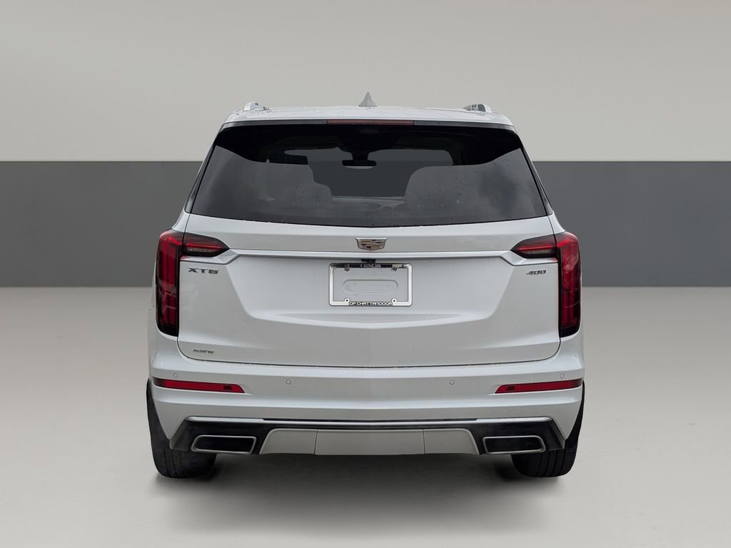 Used 2022 Cadillac XT6 Premium Luxury w/ Technology Package image 6