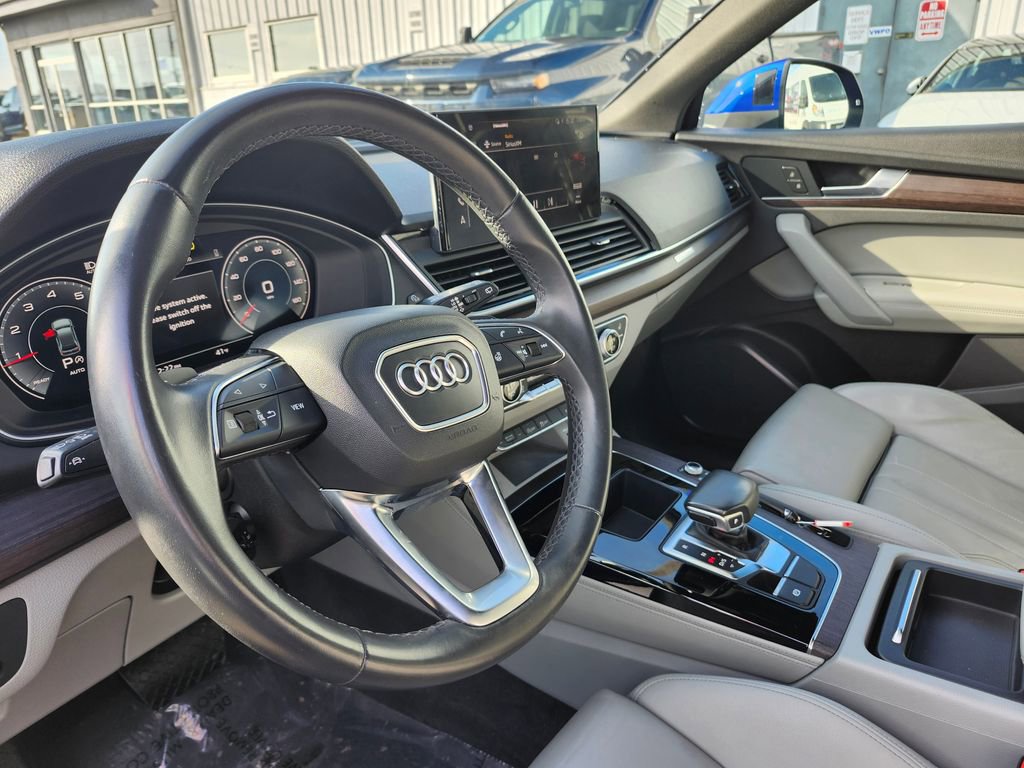 Certified 2022 Audi Q5 2.0T Premium Plus w/ Premium Plus Package AWD/4WD image 6
