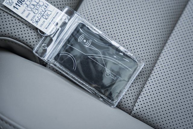 New 2025 Volvo EX90 Ultra w/ Protection Package Premier image 39