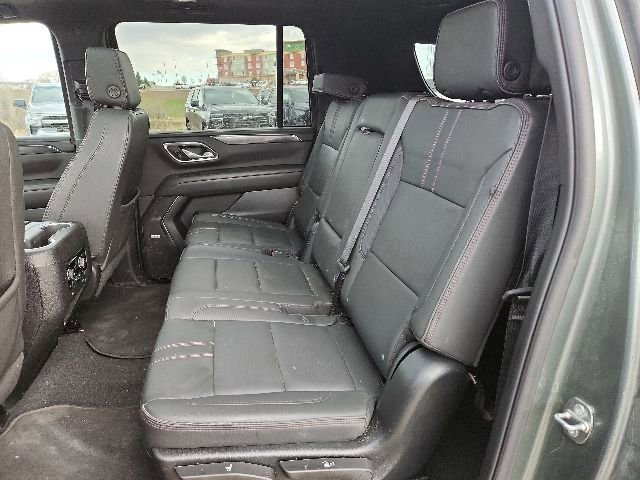 Certified 2024 Chevrolet Suburban RST w/ Luxury Package AWD/4WD image 38
