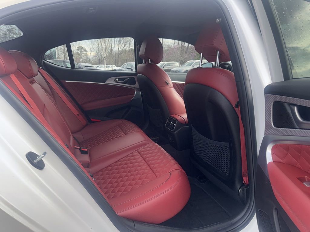 Used 2023 Genesis G70 3.3T w/ Sport Prestige Package image 8