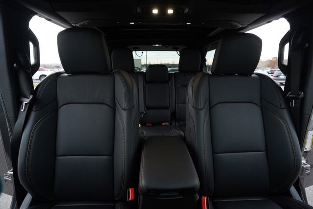 New 2026 Jeep Wrangler Sahara image 33