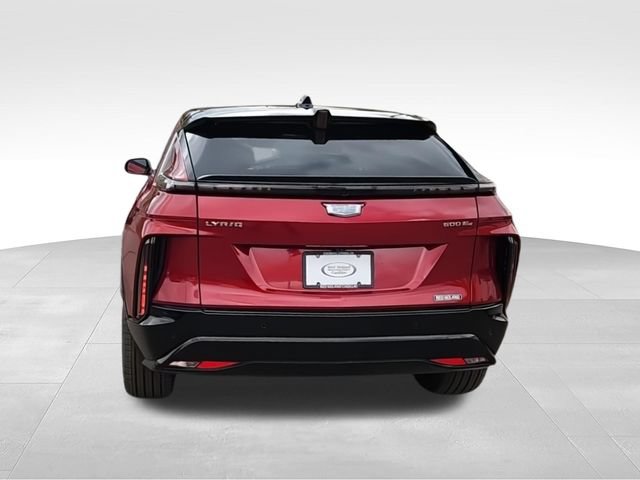 New 2026 Cadillac Lyriq Signature Sport AWD/4WD image 7