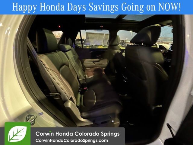 New 2025 Honda Pilot Black Edition image 23