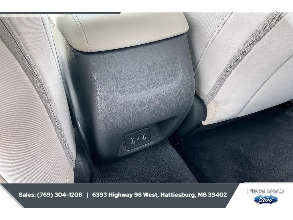 Used 2025 Hyundai Sonata SEL FWD image 23