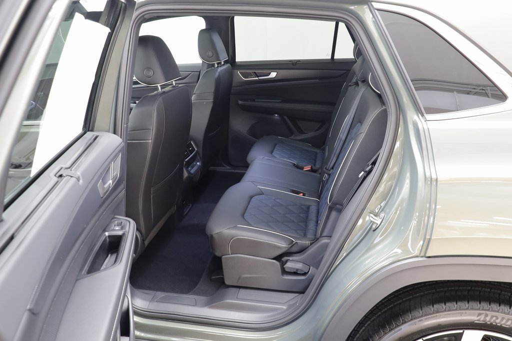New 2026 Volkswagen Atlas Cross Sport SEL Premium R-Line image 15