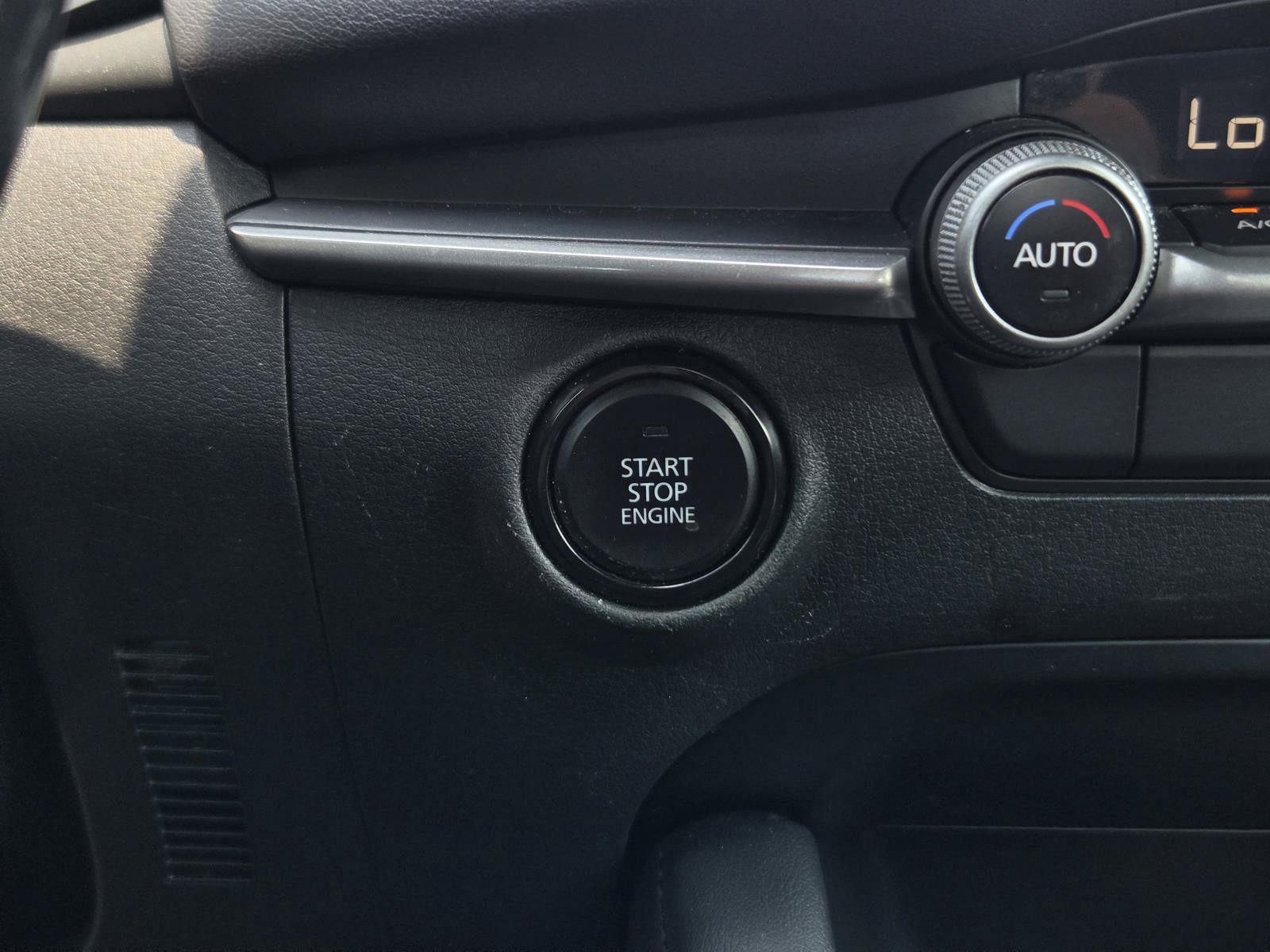 Used 2024 MAZDA MAZDA3 s FWD image 14