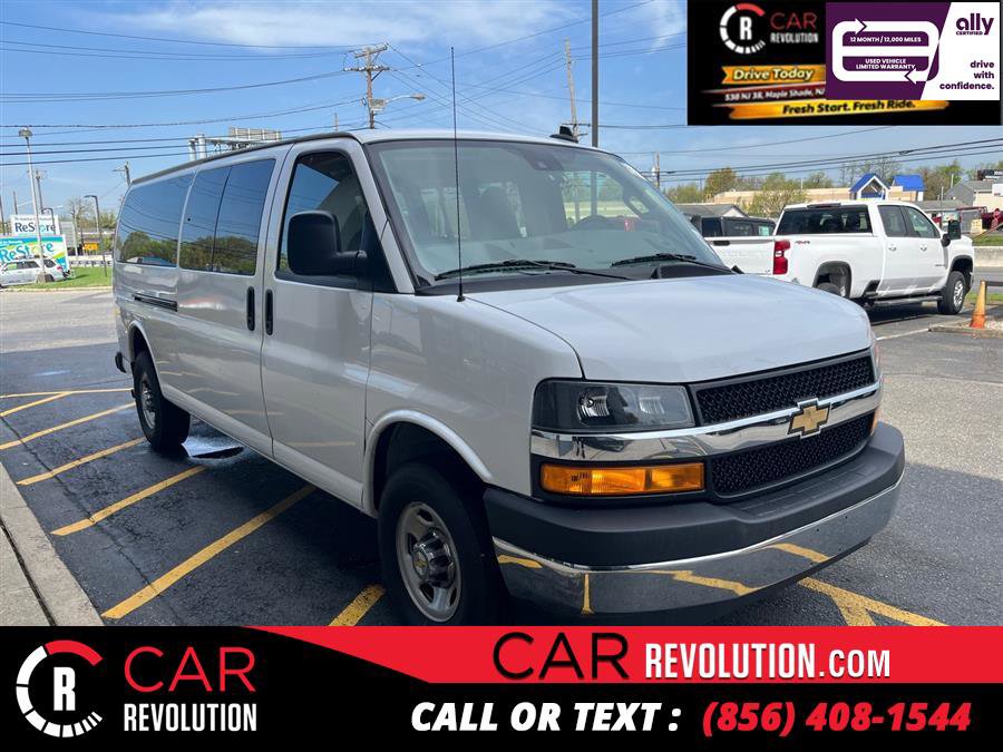 Used 2024 Chevrolet Express 3500 LT w/ LT Preferred Equipment Group RWD image 1