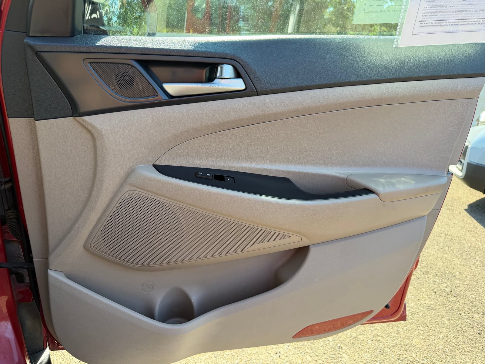 Used 2021 Hyundai Tucson Value FWD image 18