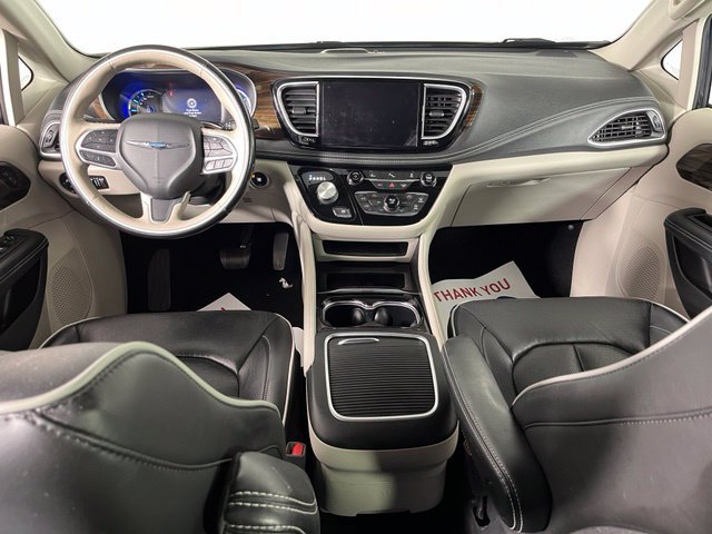 Used 2021 Chrysler Pacifica Limited FWD image 39