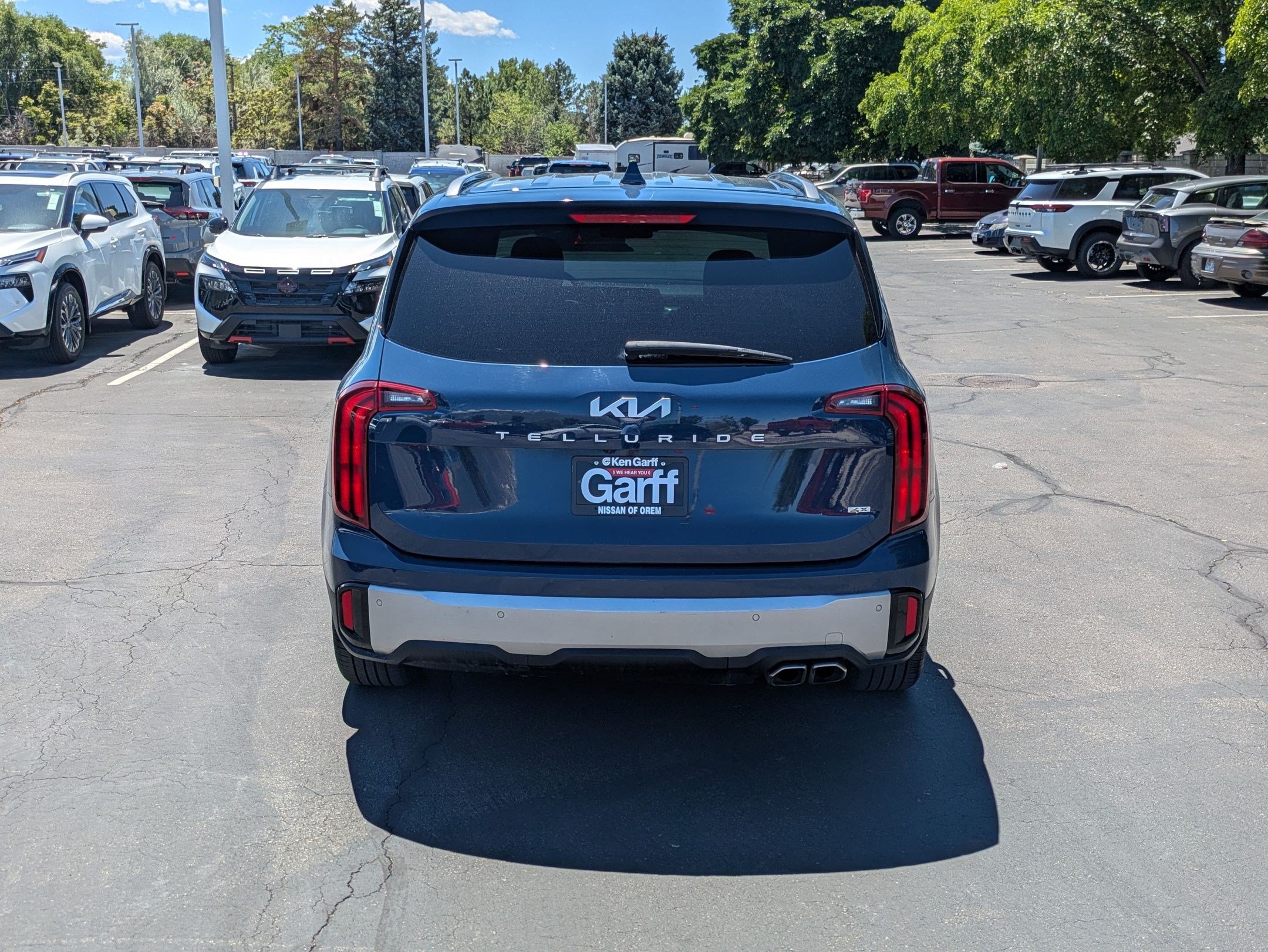Used 2023 Kia Telluride S AWD/4WD image 7