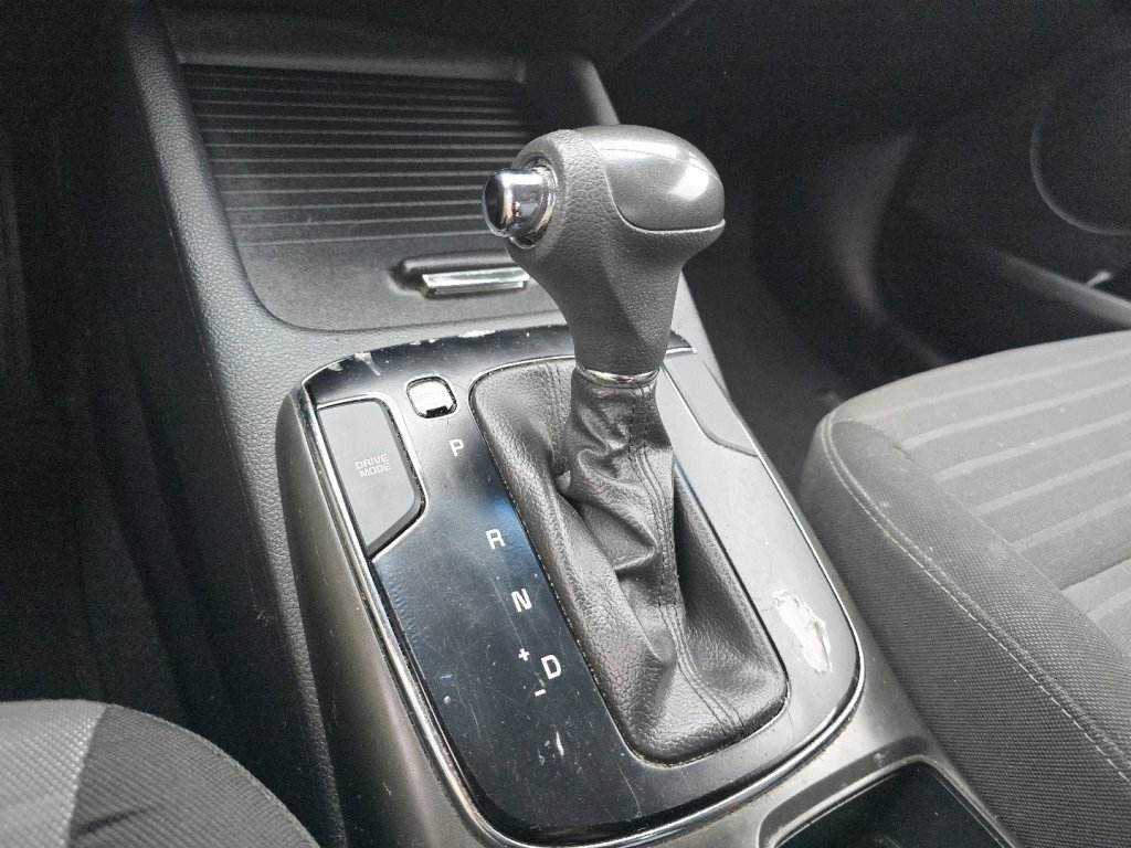 Used 2018 Kia Forte S image 30