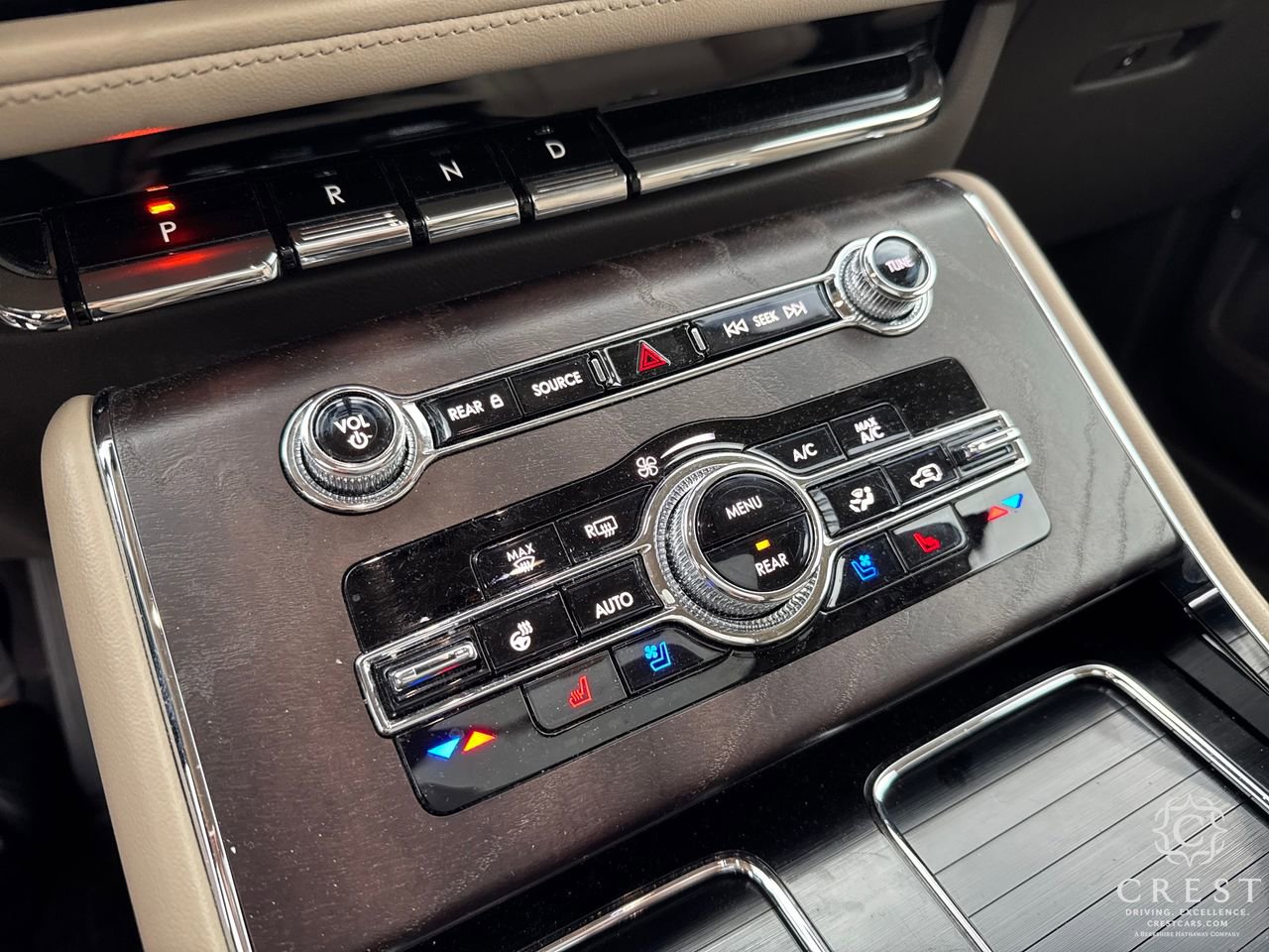 Used 2022 Lincoln Aviator Reserve w/ Equipment Group 201A RWD image 22