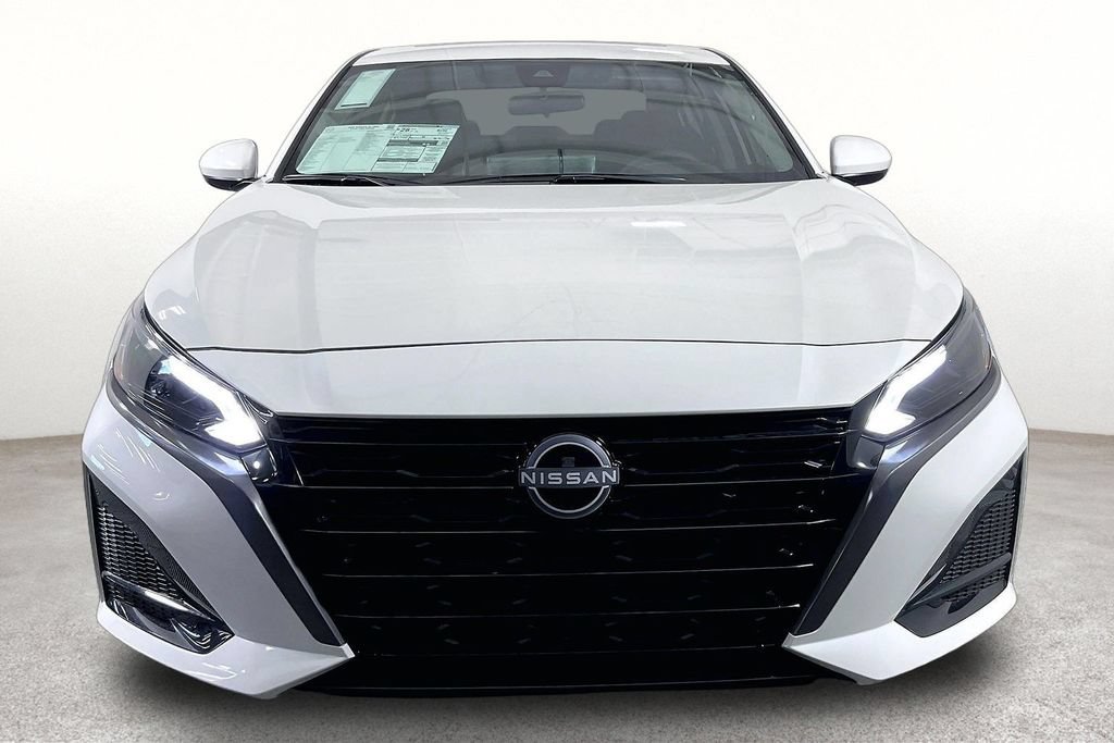 New 2026 Nissan Altima 2.5 SV w/ SV Premium Package AWD/4WD image 3