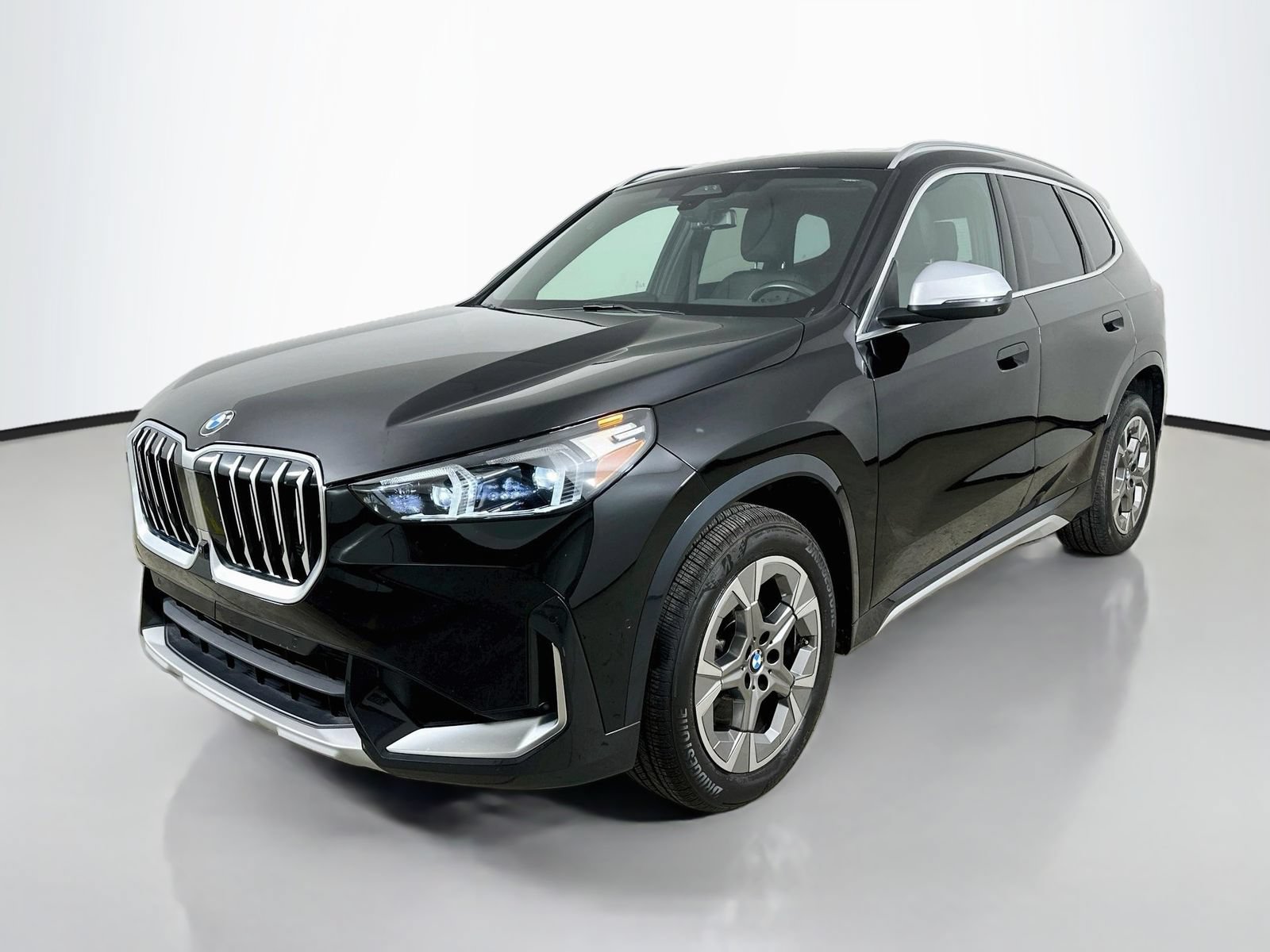 Used 2023 BMW X1 xDrive28i w/ Premium Package