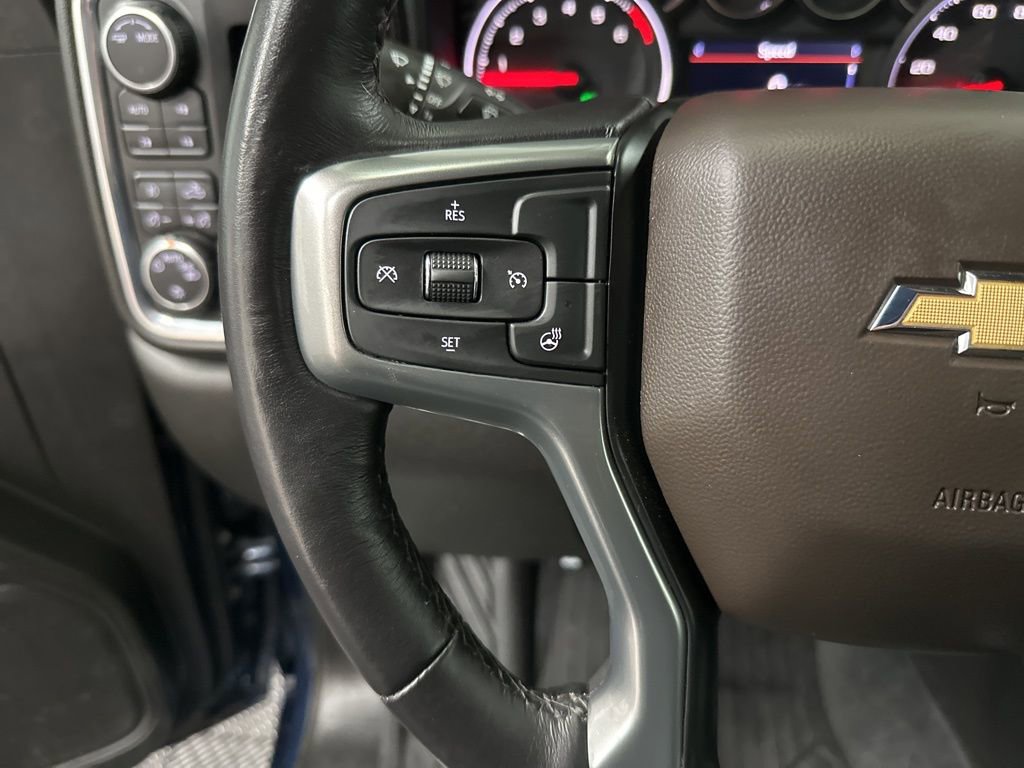 Used 2022 Chevrolet Silverado 1500 LT Trail Boss w/ Bed Protection Package AWD/4WD image 17