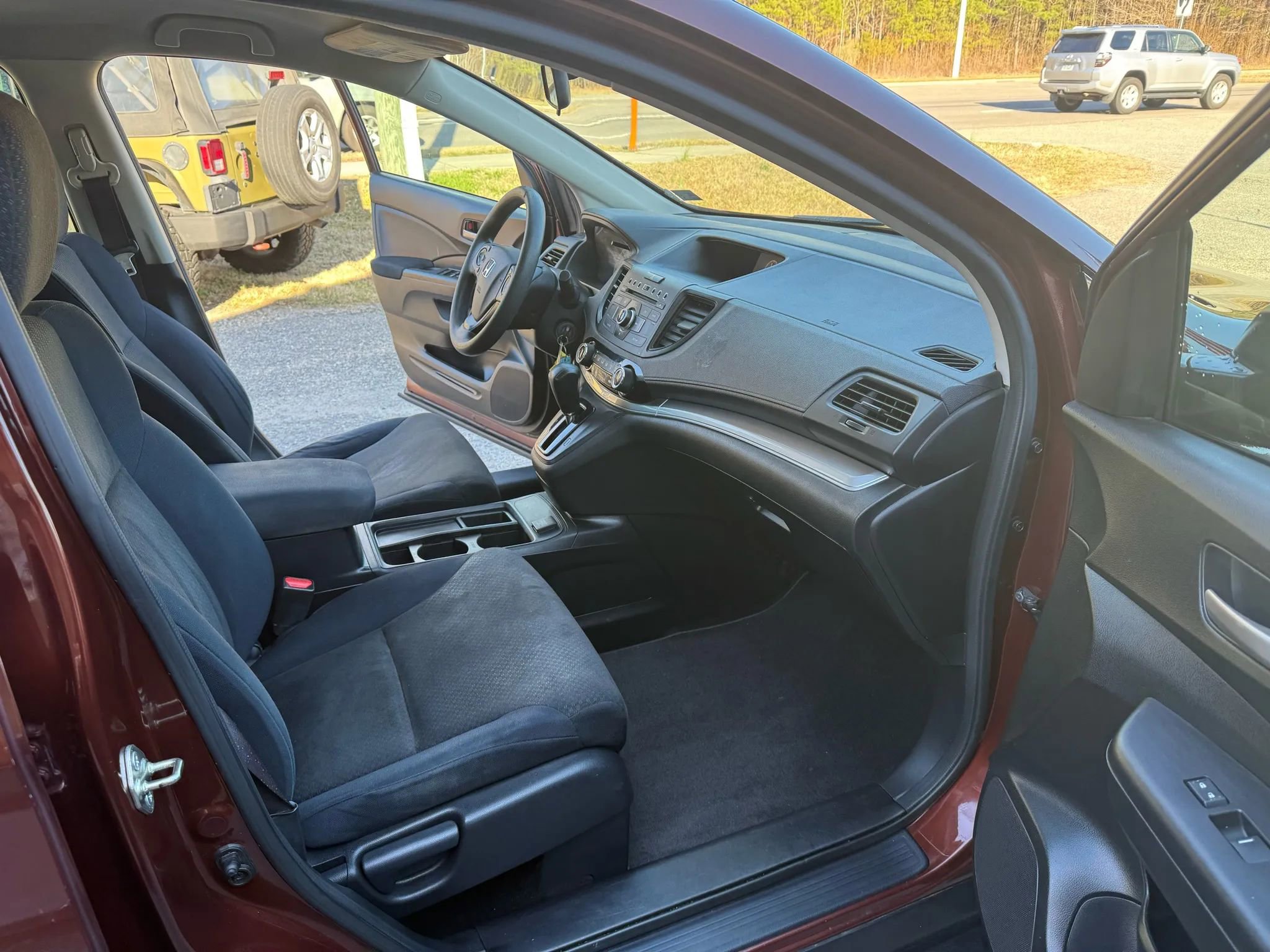 Used 2015 Honda CR-V LX image 26