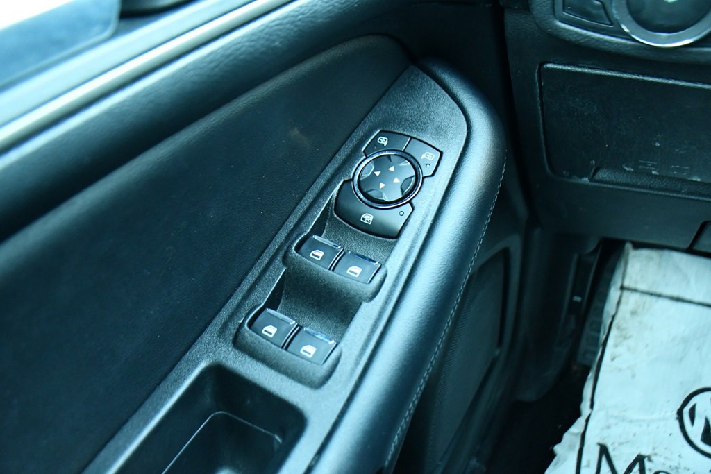 Used 2024 Ford Edge SEL w/ Convenience Package image 23