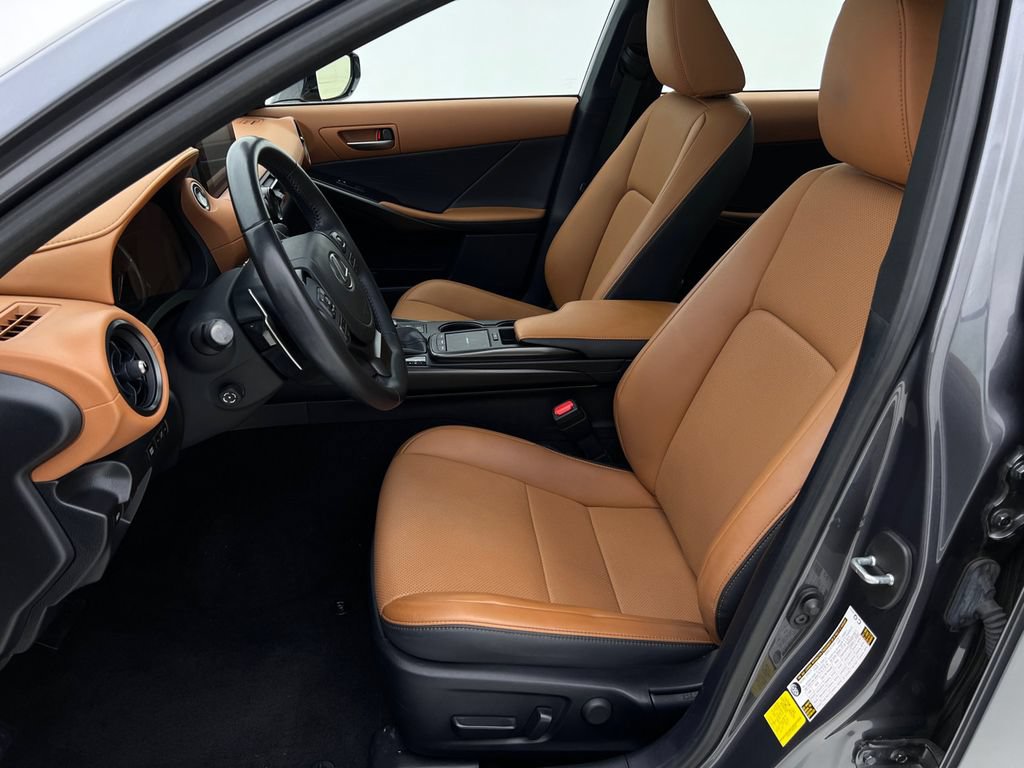 Used 2023 Lexus IS 300 AWD w/ Premium Package image 11