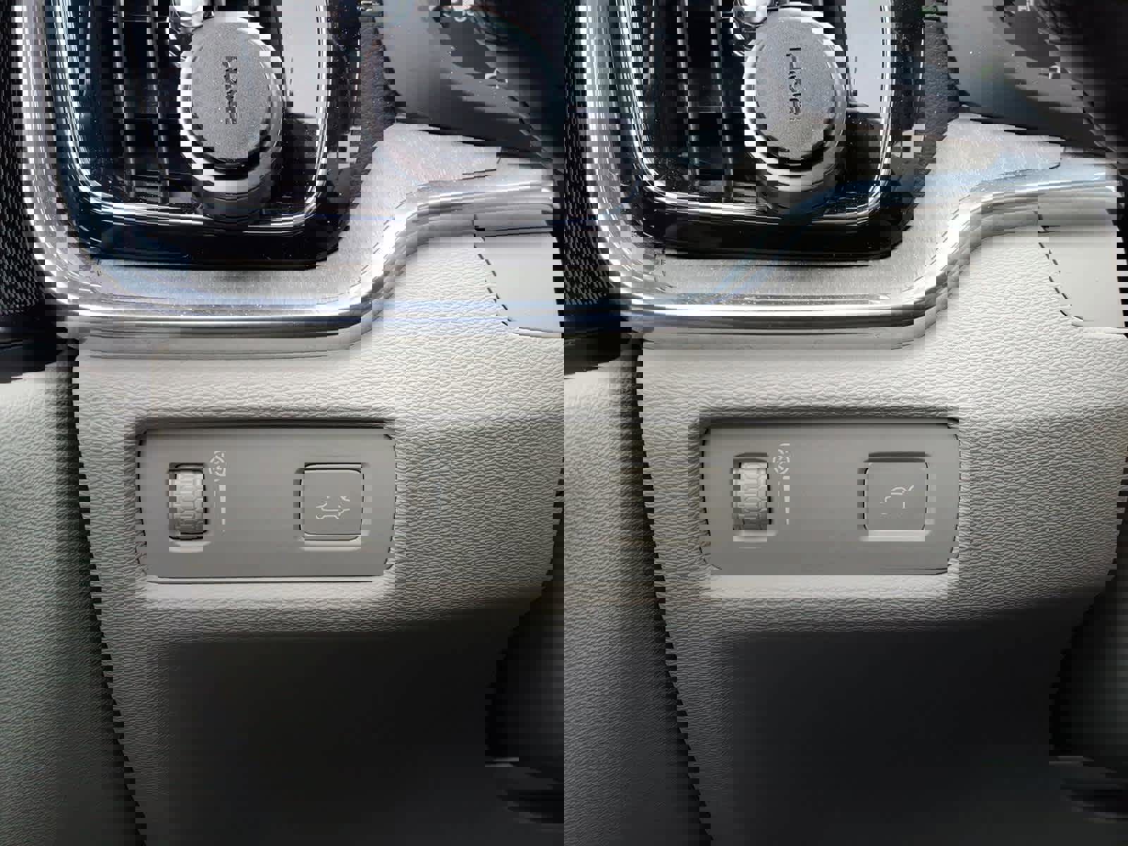 Used 2022 Volvo S60 B5 Inscription image 24