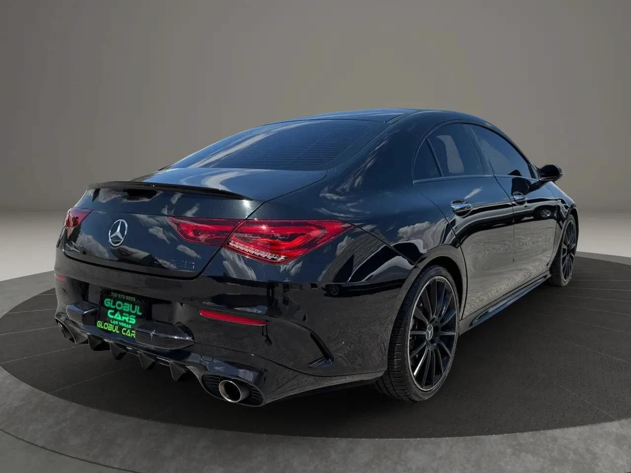 Used 2021 Mercedes-Benz CLA 35 AMG 4MATIC image 5