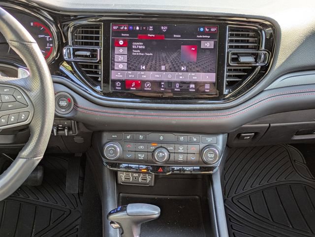 Used 2024 Dodge Durango GT image 12