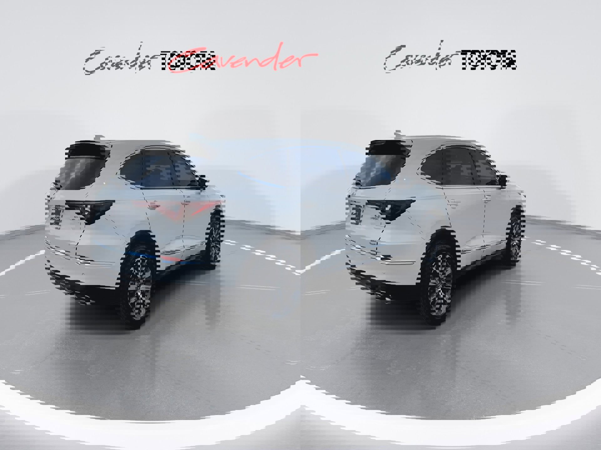 Used 2025 Acura MDX SH-AWD w/ Technology Package image 8