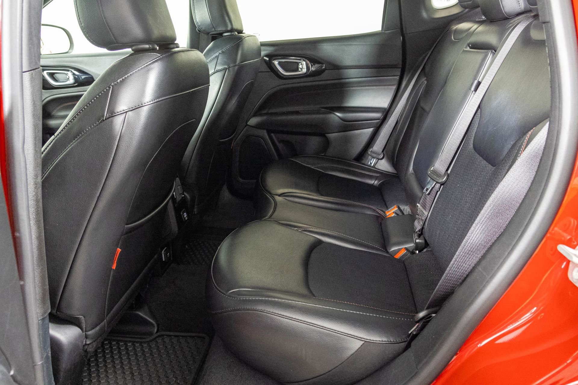 Used 2023 Jeep Compass Trailhawk image 36