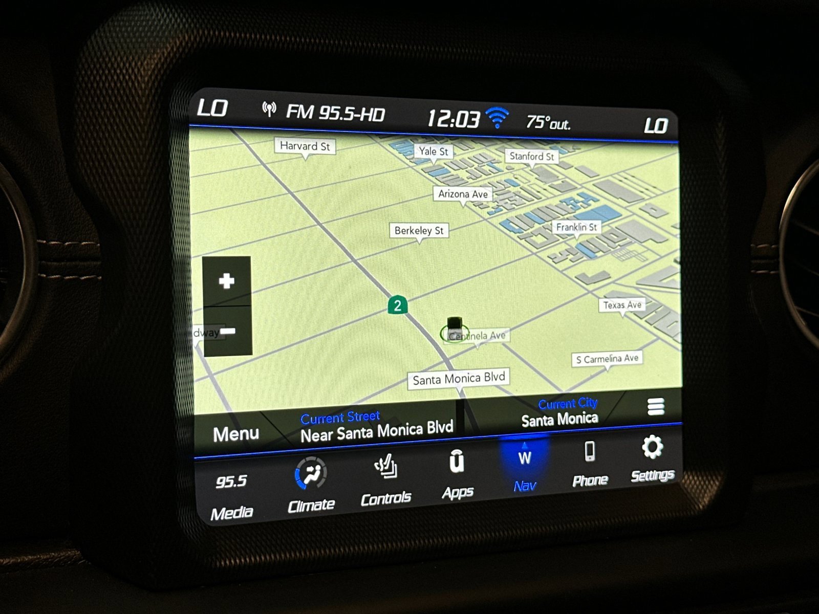 Used 2022 Jeep Wrangler Unlimited Sahara w/ Cold Weather Group image 18