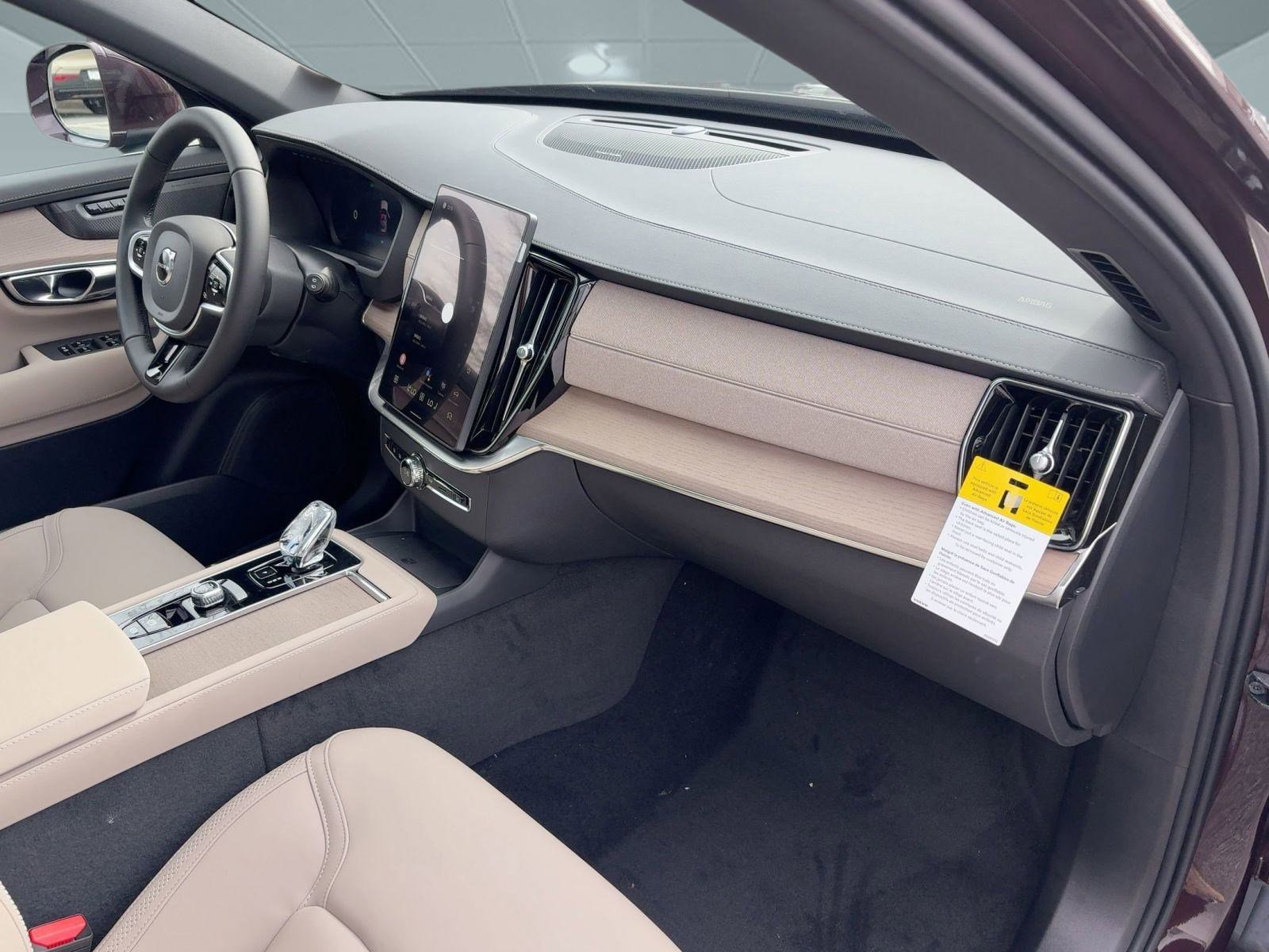 New 2026 Volvo XC90 B6 Plus image 30