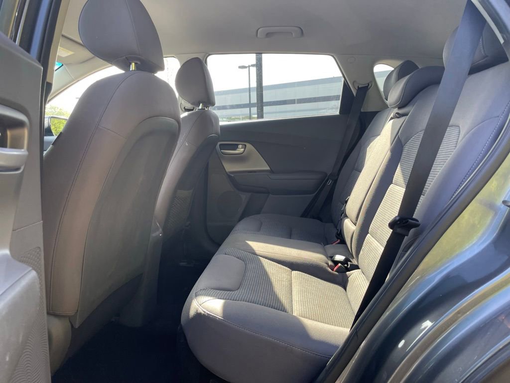 Used 2018 Kia Niro LX FWD image 22