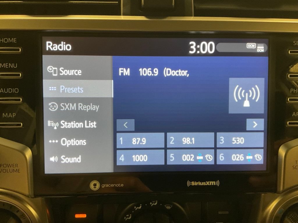 Used 2022 Toyota 4Runner TRD Sport AWD/4WD image 27