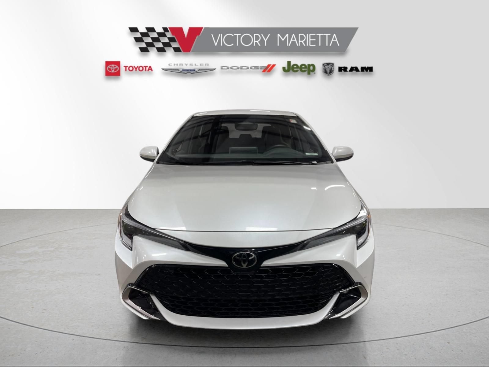 Used 2025 Toyota Corolla XSE FWD image 8